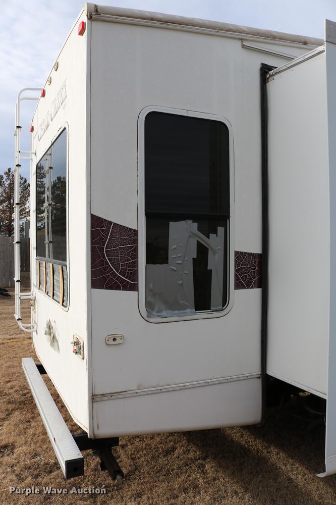 image for item DC3542 2006 Forest River Cedar Creek camper