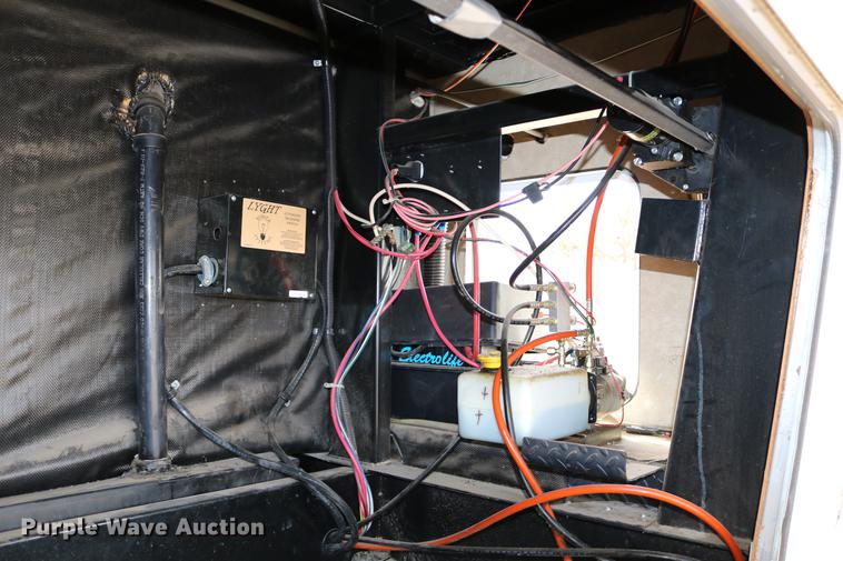 image for item DC3542 2006 Forest River Cedar Creek camper