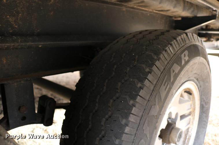 image for item DC3542 2006 Forest River Cedar Creek camper