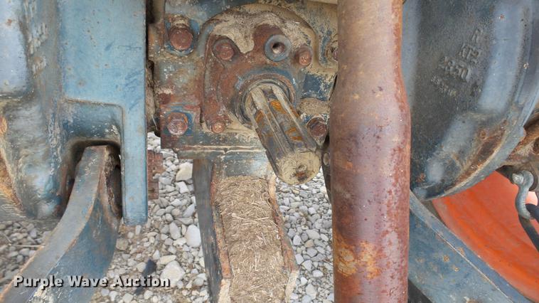 image for item DC5682 1990 Kubota L2850 4WD tractor