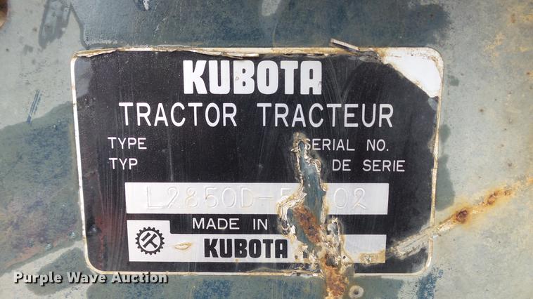 image for item DC5682 1990 Kubota L2850 4WD tractor