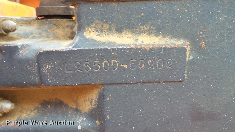 image for item DC5682 1990 Kubota L2850 4WD tractor