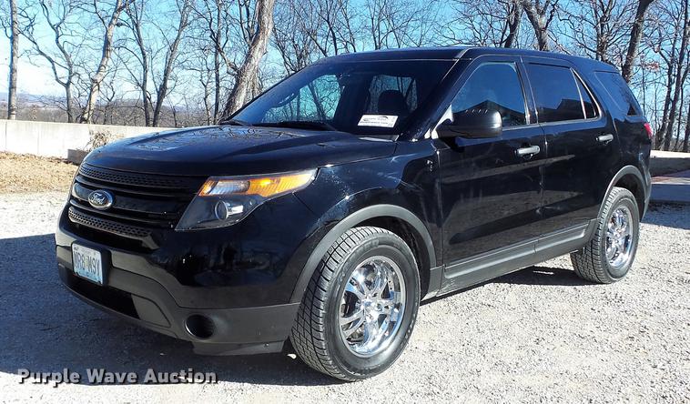 image for item DC7425 2013 Ford Explorer Police Interceptor SUV