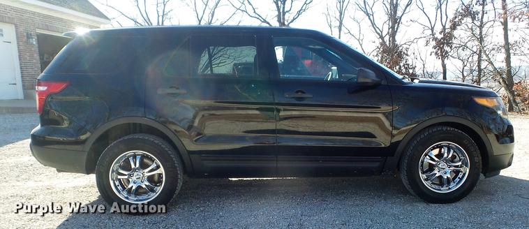 image for item DC7425 2013 Ford Explorer Police Interceptor SUV