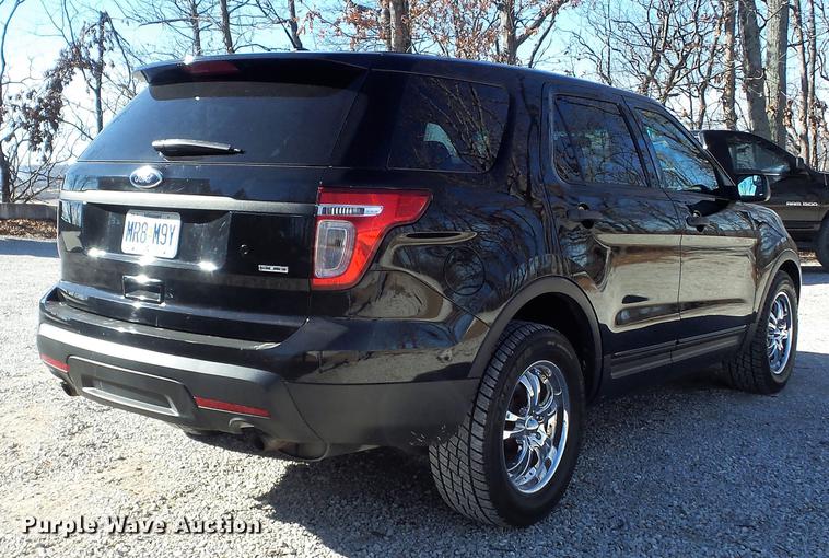 image for item DC7425 2013 Ford Explorer Police Interceptor SUV