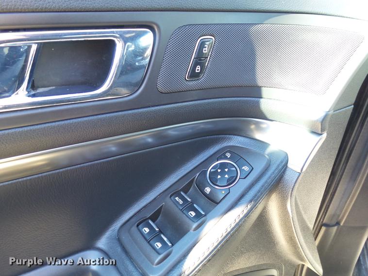 image for item DC7425 2013 Ford Explorer Police Interceptor SUV