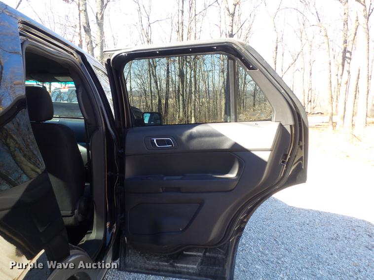 image for item DC7425 2013 Ford Explorer Police Interceptor SUV