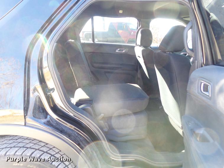 image for item DC7425 2013 Ford Explorer Police Interceptor SUV