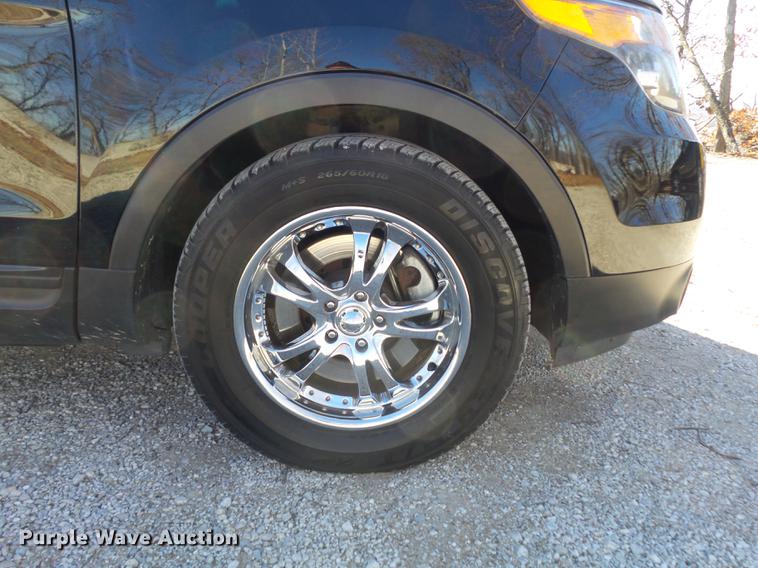 image for item DC7425 2013 Ford Explorer Police Interceptor SUV