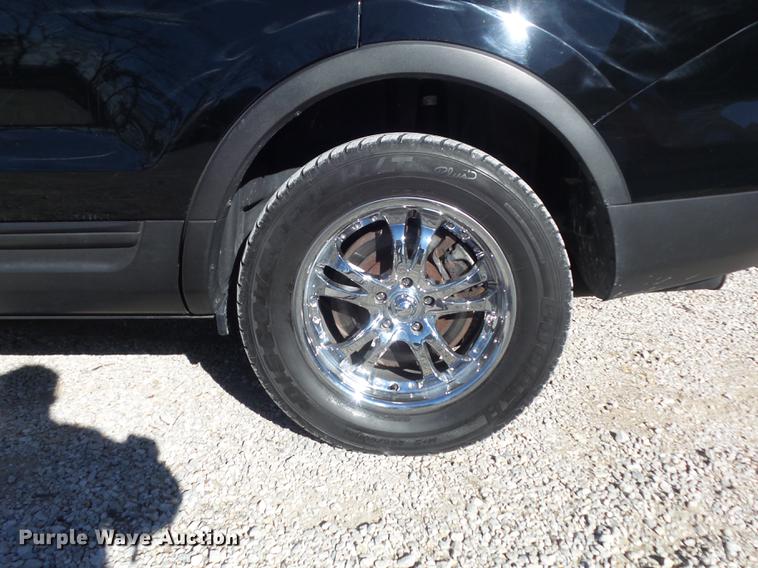 image for item DC7425 2013 Ford Explorer Police Interceptor SUV