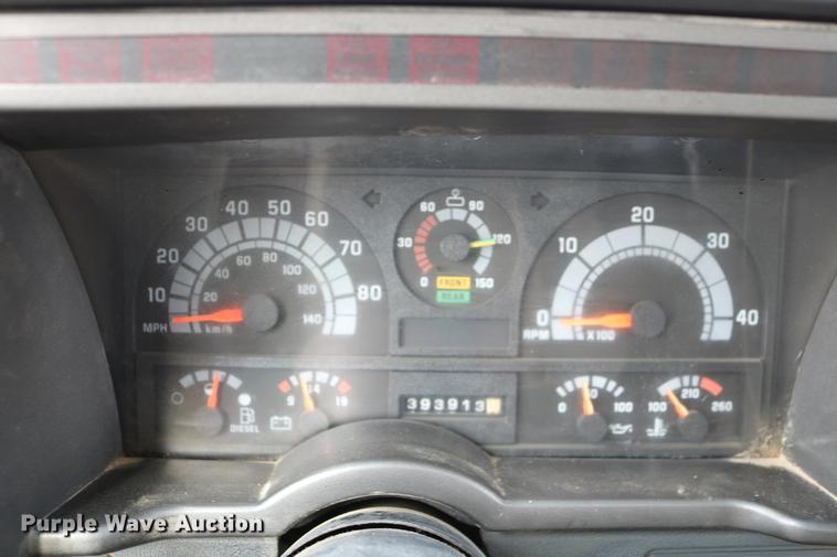 image for item DC7715 1995 GMC TopKick fuel truck