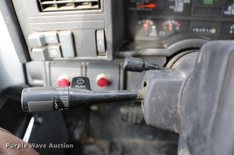 image for item DC7715 1995 GMC TopKick fuel truck