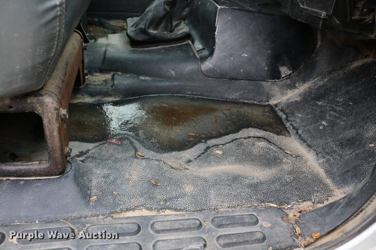 image for item DC7715 1995 GMC TopKick fuel truck