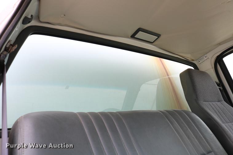 image for item DC7715 1995 GMC TopKick fuel truck