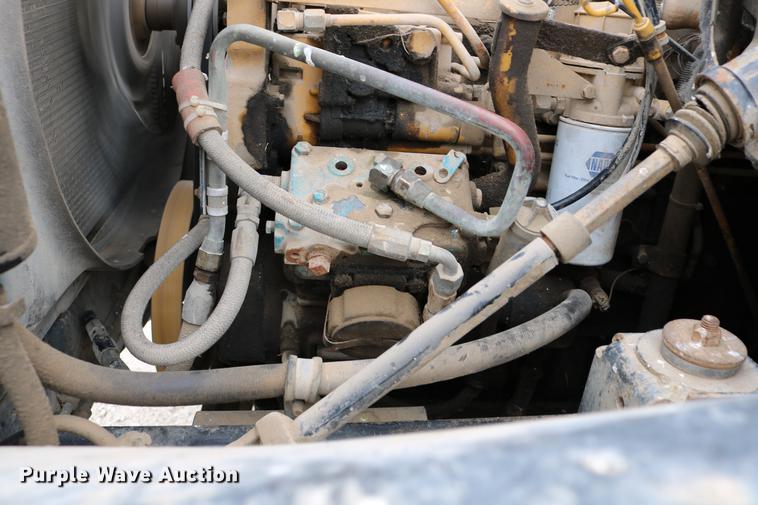 image for item DC7715 1995 GMC TopKick fuel truck