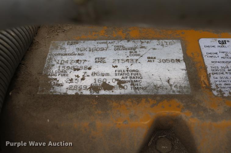 image for item DC7715 1995 GMC TopKick fuel truck