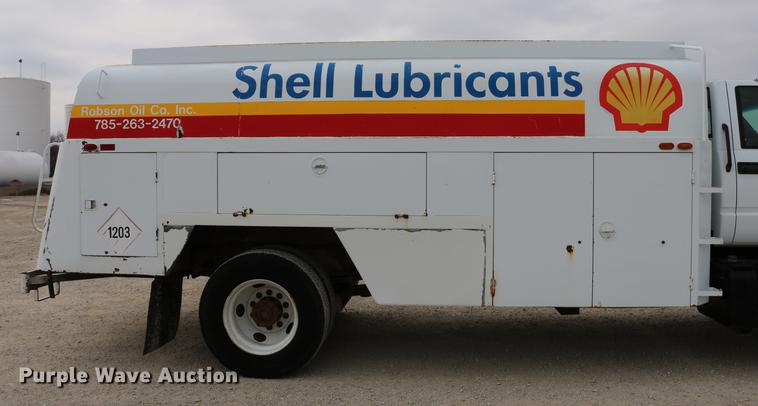 image for item DC7715 1995 GMC TopKick fuel truck