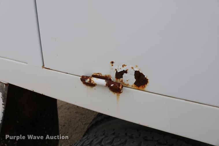 image for item DC7715 1995 GMC TopKick fuel truck