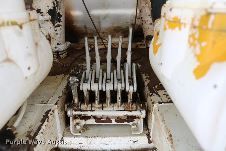 image for item DC7715 1995 GMC TopKick fuel truck