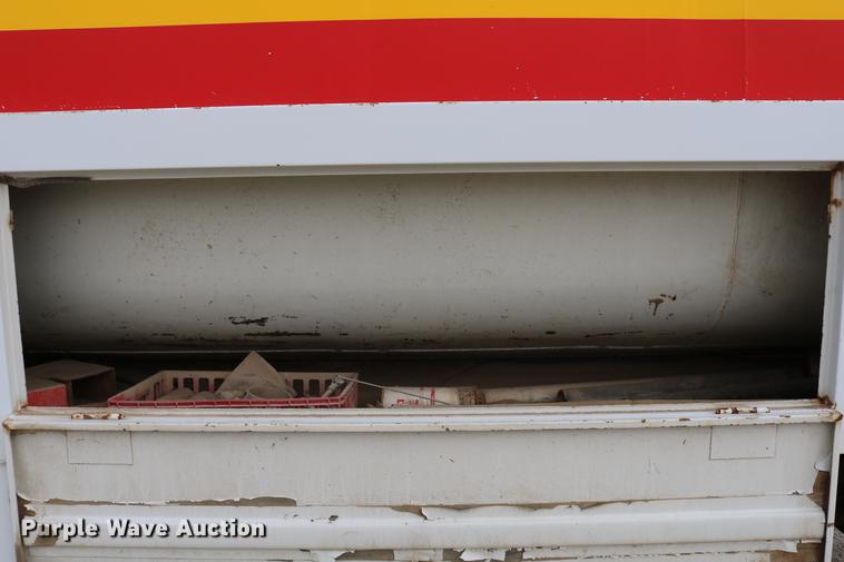 image for item DC7715 1995 GMC TopKick fuel truck