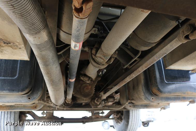 image for item DC7715 1995 GMC TopKick fuel truck