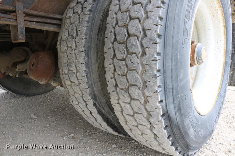 image for item DC7715 1995 GMC TopKick fuel truck