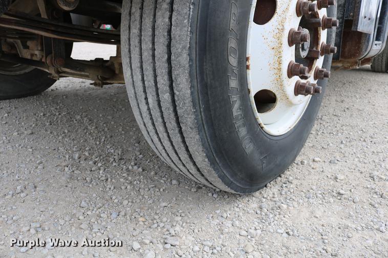 image for item DC7715 1995 GMC TopKick fuel truck