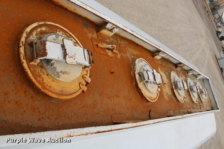 image for item DC7715 1995 GMC TopKick fuel truck