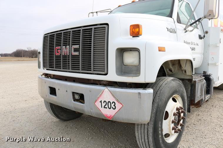 image for item DC7715 1995 GMC TopKick fuel truck