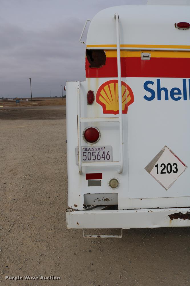 image for item DC7715 1995 GMC TopKick fuel truck