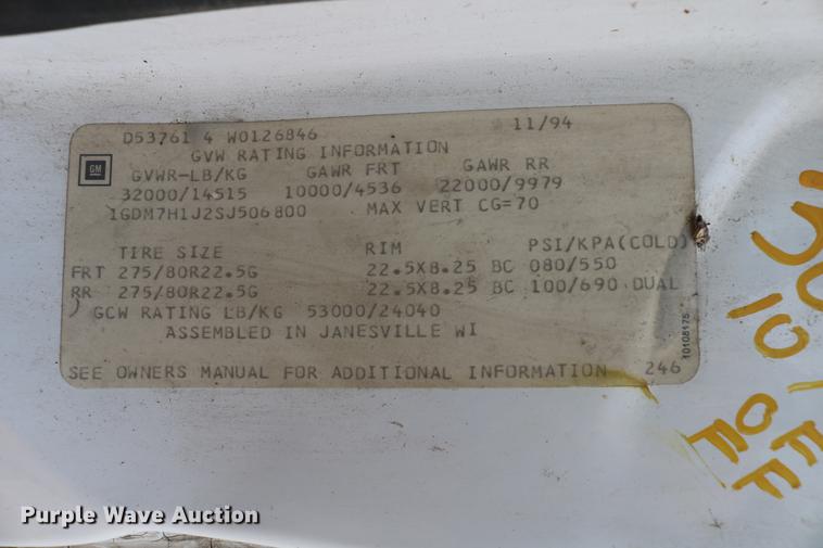 image for item DC7715 1995 GMC TopKick fuel truck