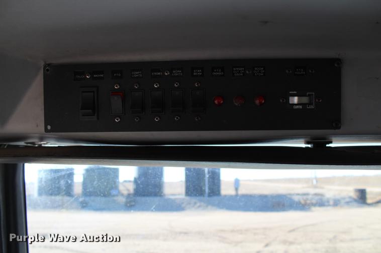 image for item DC7740 2000 Freightliner FL70 bucket truck