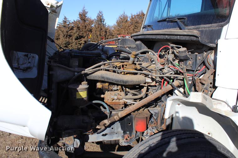 image for item DC7740 2000 Freightliner FL70 bucket truck