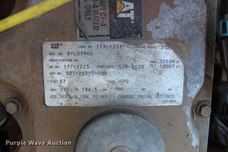 image for item DC7740 2000 Freightliner FL70 bucket truck