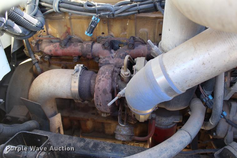 image for item DC7740 2000 Freightliner FL70 bucket truck