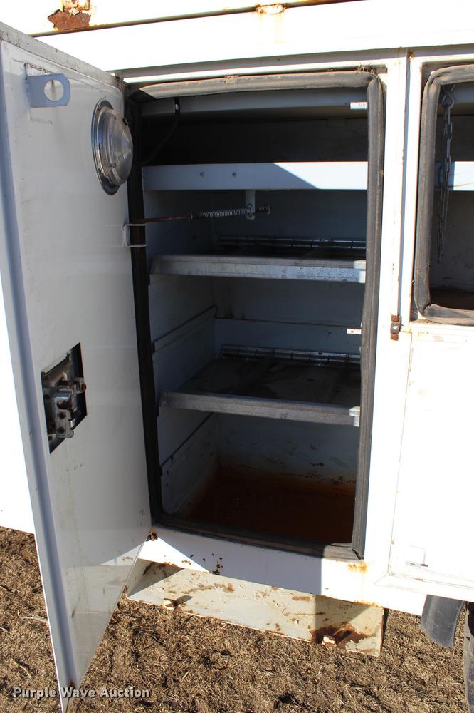 image for item DC7740 2000 Freightliner FL70 bucket truck