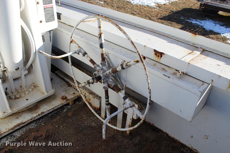 image for item DC7740 2000 Freightliner FL70 bucket truck