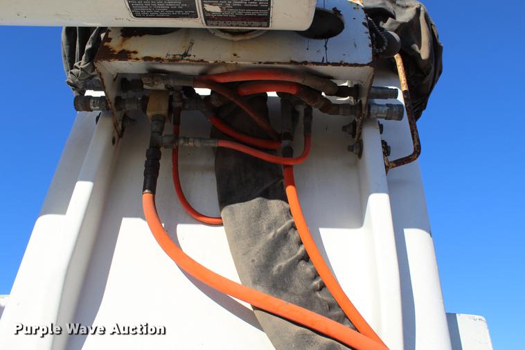 image for item DC7740 2000 Freightliner FL70 bucket truck