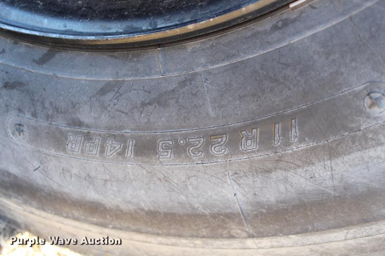 image for item DC7740 2000 Freightliner FL70 bucket truck