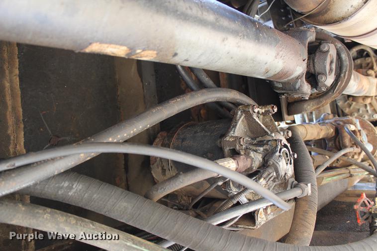 image for item DC7740 2000 Freightliner FL70 bucket truck