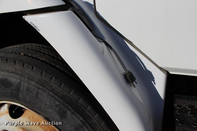 image for item DC7740 2000 Freightliner FL70 bucket truck