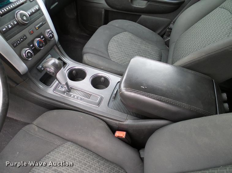 image for item DD1370 2011 Chevrolet Traverse LT SUV