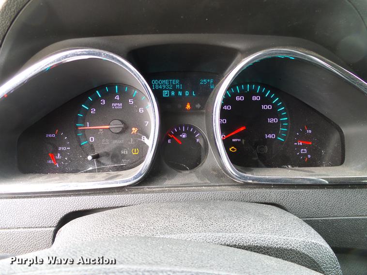 image for item DD1370 2011 Chevrolet Traverse LT SUV