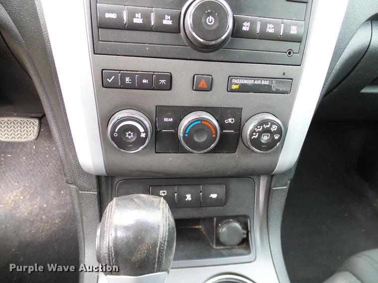 image for item DD1370 2011 Chevrolet Traverse LT SUV