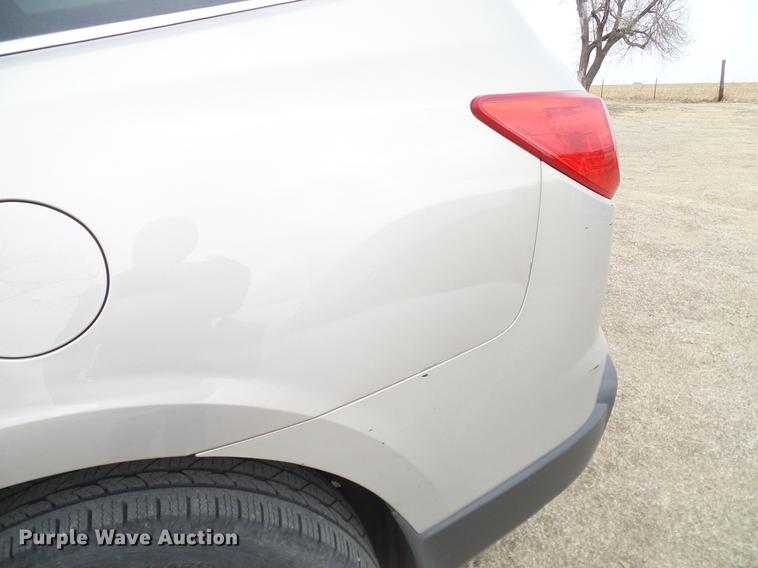 image for item DD1370 2011 Chevrolet Traverse LT SUV