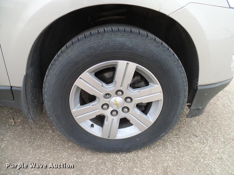 image for item DD1370 2011 Chevrolet Traverse LT SUV