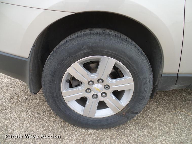 image for item DD1370 2011 Chevrolet Traverse LT SUV