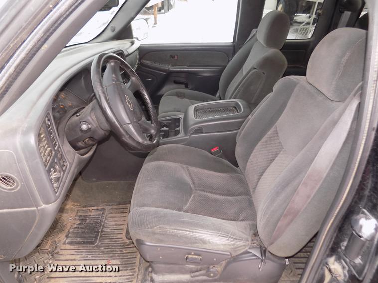 image for item DD2901 2003 Chevrolet Silverado 1500 Ext. Cab pickup truck