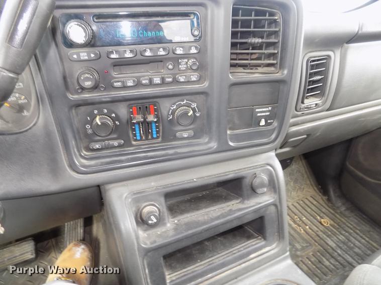 image for item DD2901 2003 Chevrolet Silverado 1500 Ext. Cab pickup truck