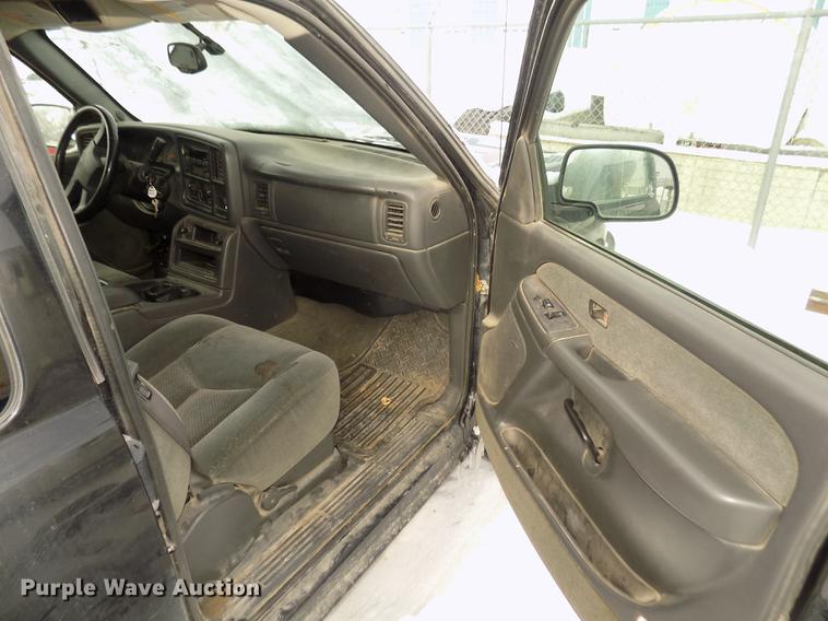 image for item DD2901 2003 Chevrolet Silverado 1500 Ext. Cab pickup truck